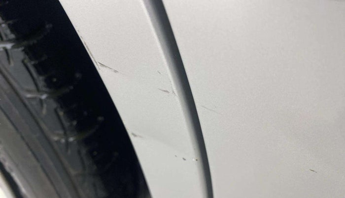 2016 Maruti Ertiga VXI, Petrol, Manual, 44,384 km, Right quarter panel - Slightly dented