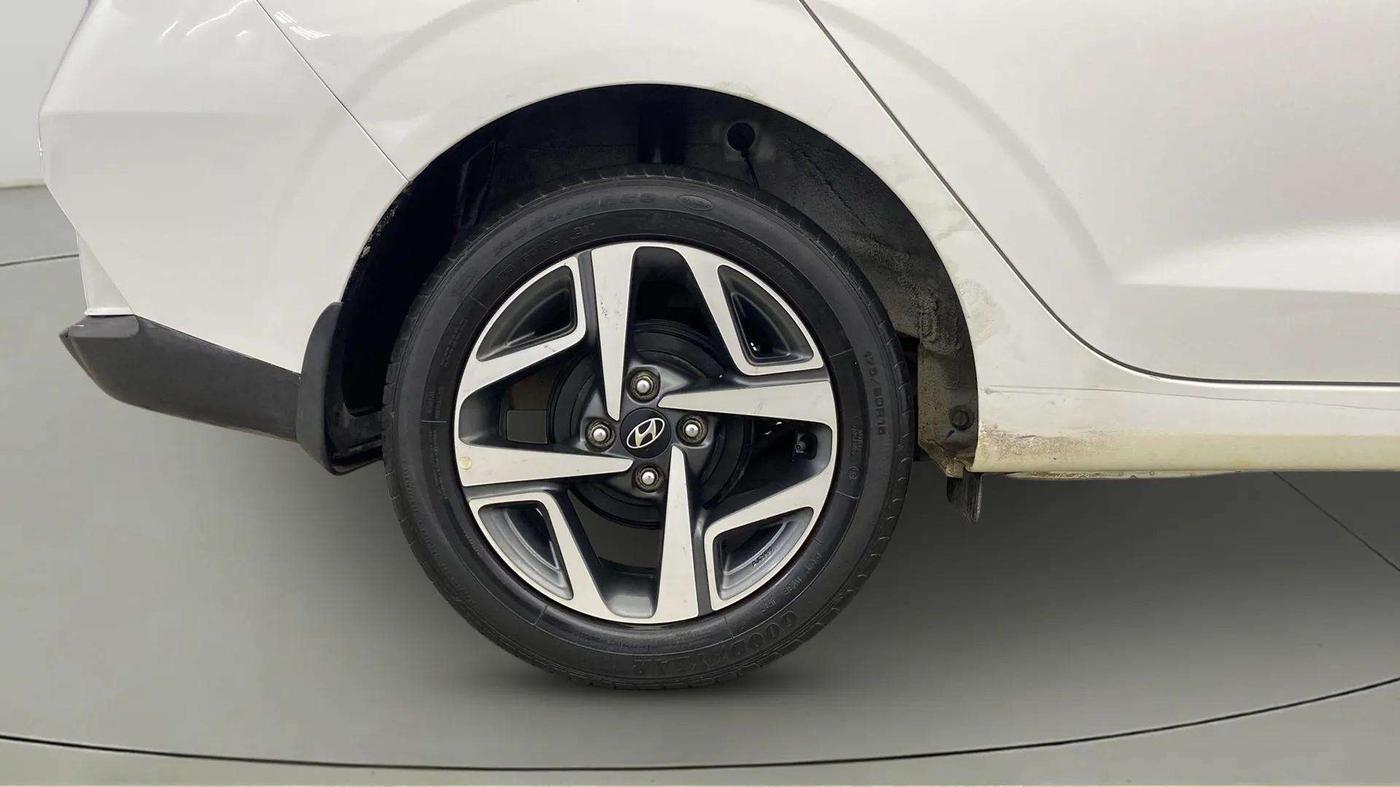2020 Hyundai AURA SX 1.2 (O), Petrol, Manual, 26,571 km, Right Rear Wheel