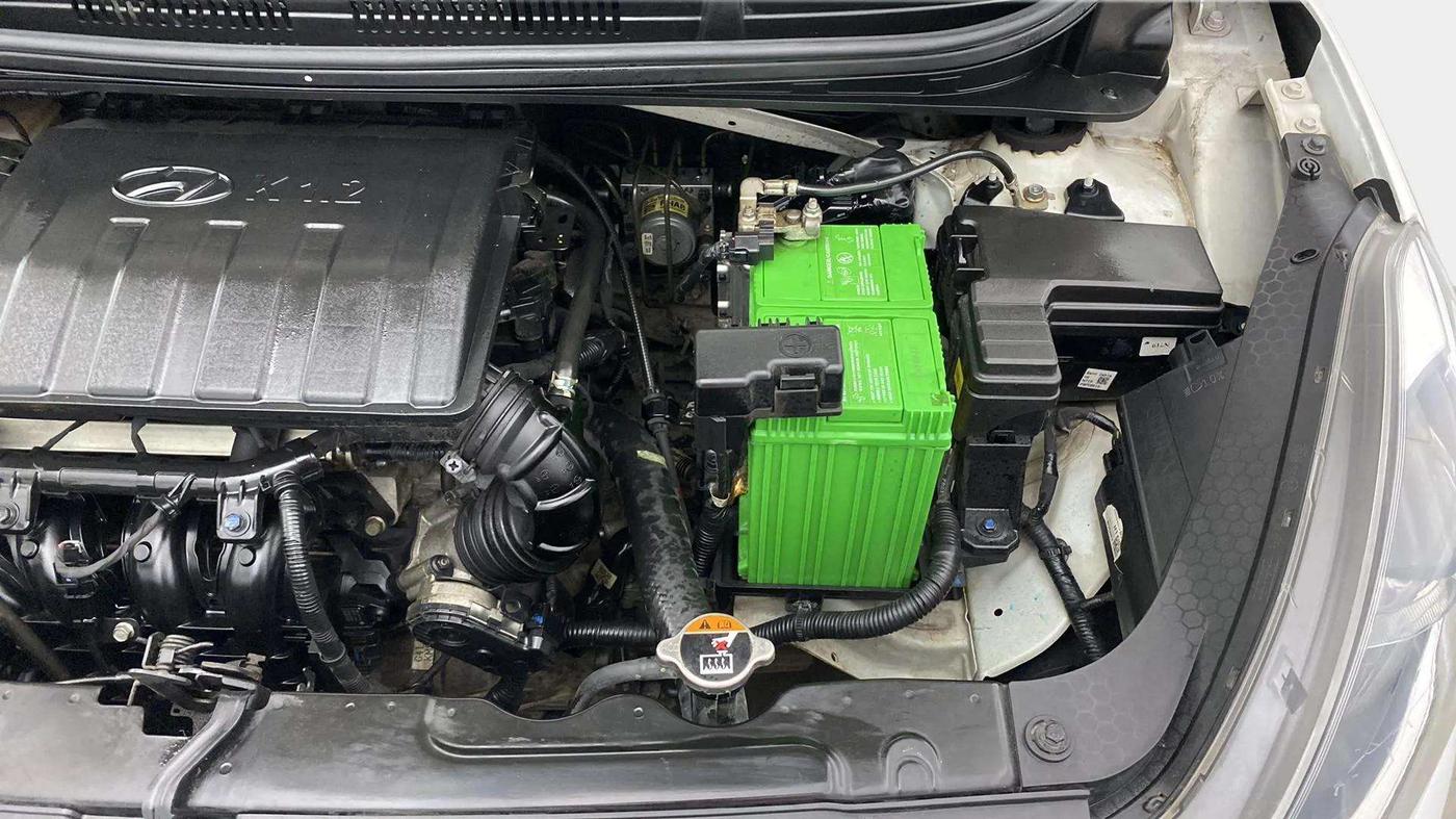 2020 Hyundai AURA SX 1.2 (O), Petrol, Manual, 26,571 km, Engine View - Left