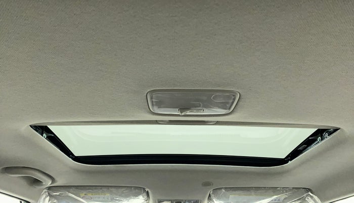 2022 Hyundai VENUE SX 1.0 (O) TURBO IMT, Petrol, Manual, 8,958 km, Moonroof/ Sunroof