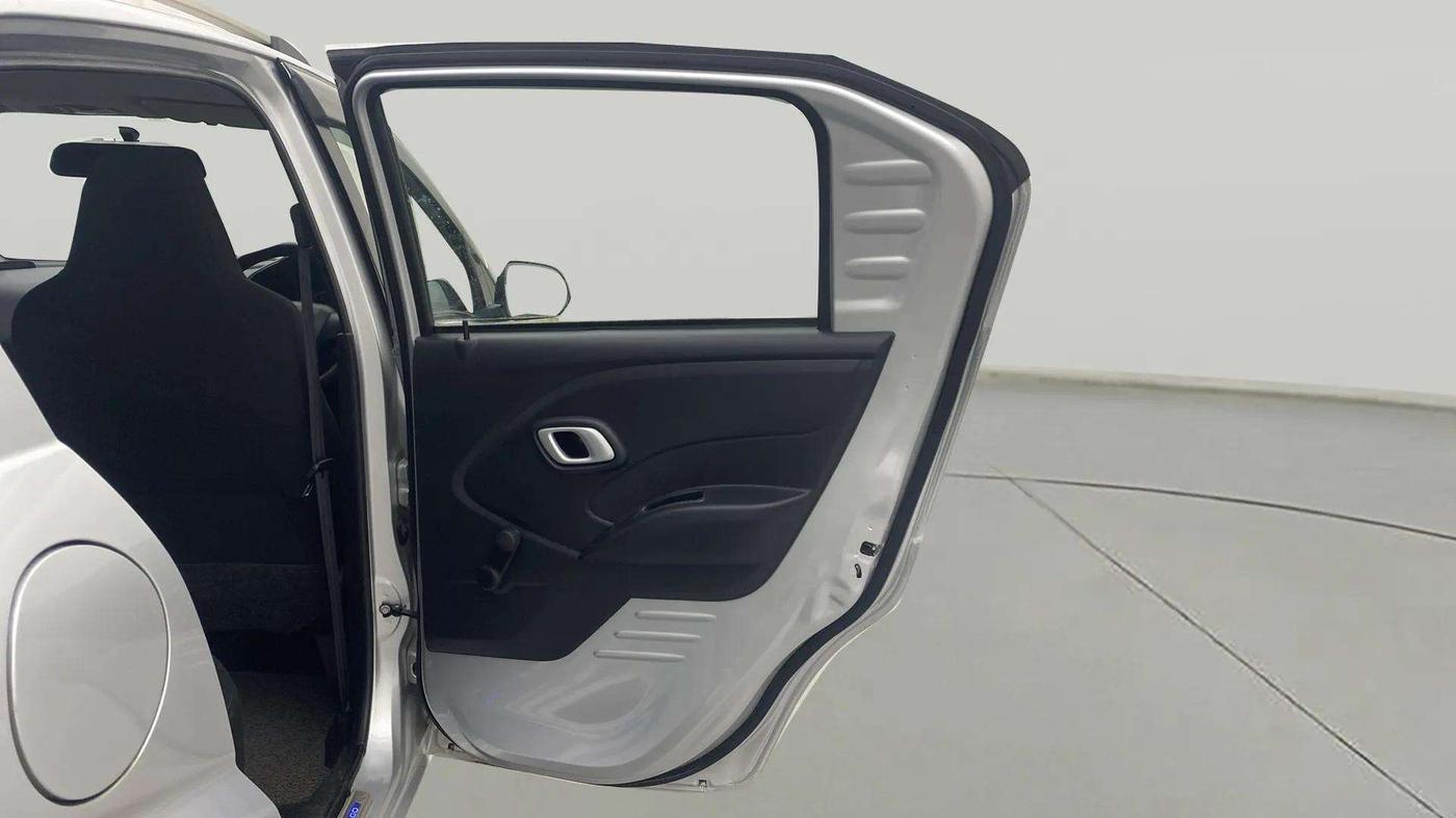 2018 Datsun Redi Go T(O) 1.0 AMT, Petrol, Automatic, 21,830 km, RHS Rear Door