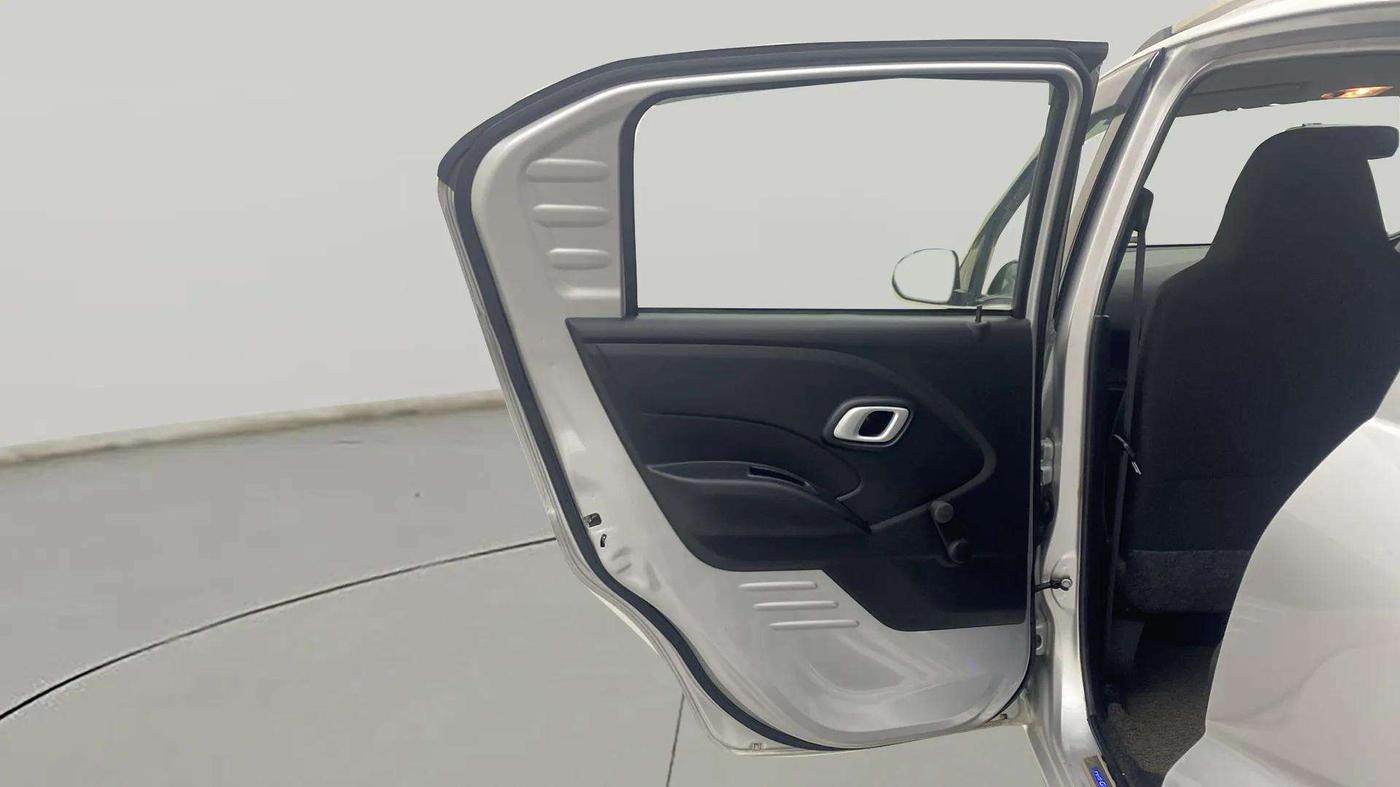 2018 Datsun Redi Go T(O) 1.0 AMT, Petrol, Automatic, 21,830 km, LHS Rear Door