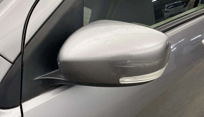 2017 Maruti Celerio ZXI, CNG, Manual, 42,602 km, Left rear-view mirror - Cover has minor damage