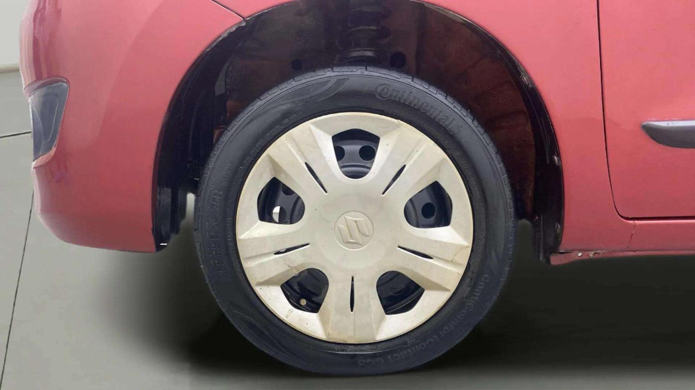 2015 Maruti Wagon R 1.0 VXI AMT, Petrol, Automatic, 65,455 km, Left Front Wheel