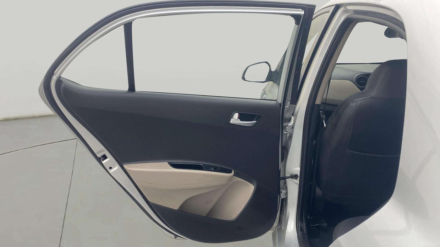 2017 Hyundai Xcent S AT 1.2, Petrol, Automatic, 37,005 km, LHS Rear Door