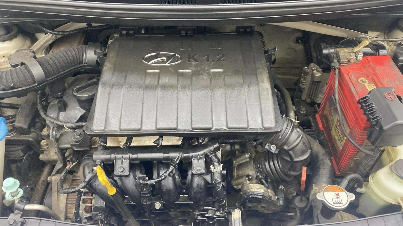 2017 Hyundai Xcent S AT 1.2, Petrol, Automatic, 37,005 km, Engine View