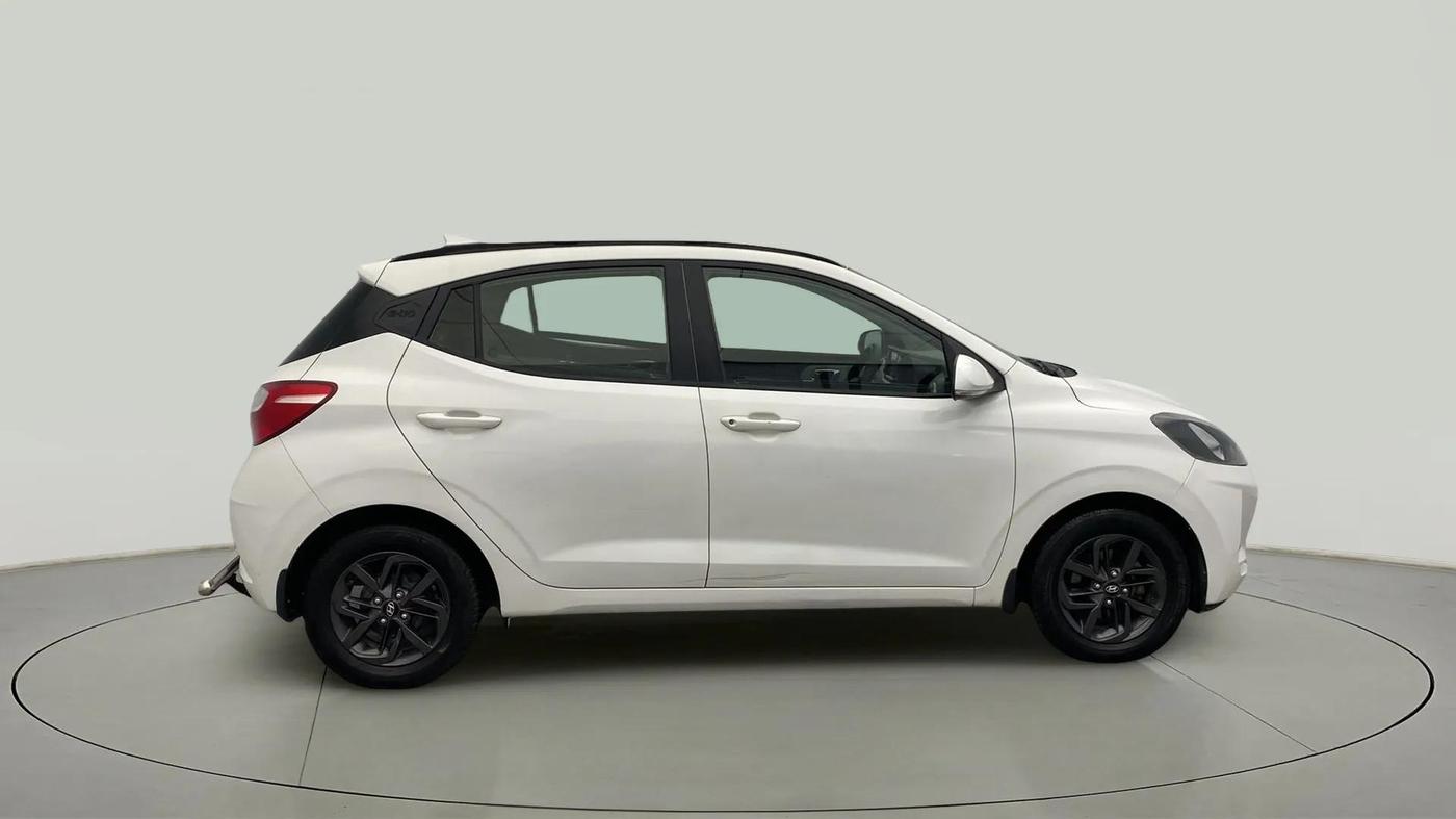 2020 Hyundai GRAND I10 NIOS SPORTZ U2 1.2 CRDI, Diesel, Manual, 61,237 km, Right Side View