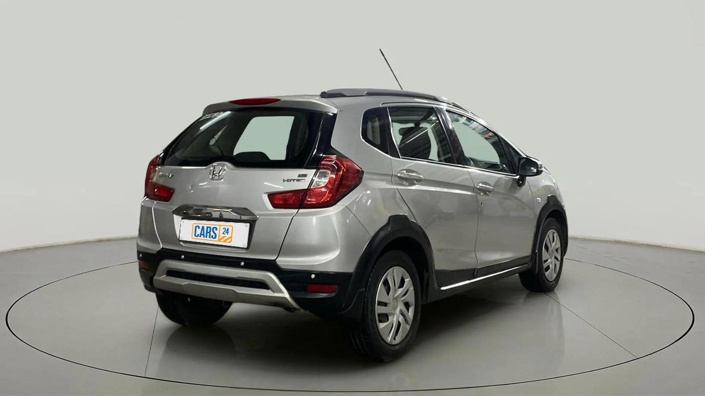 2017 Honda WR-V 1.5L I-DTEC S MT, Diesel, Manual, 51,370 km, Right Back Diagonal