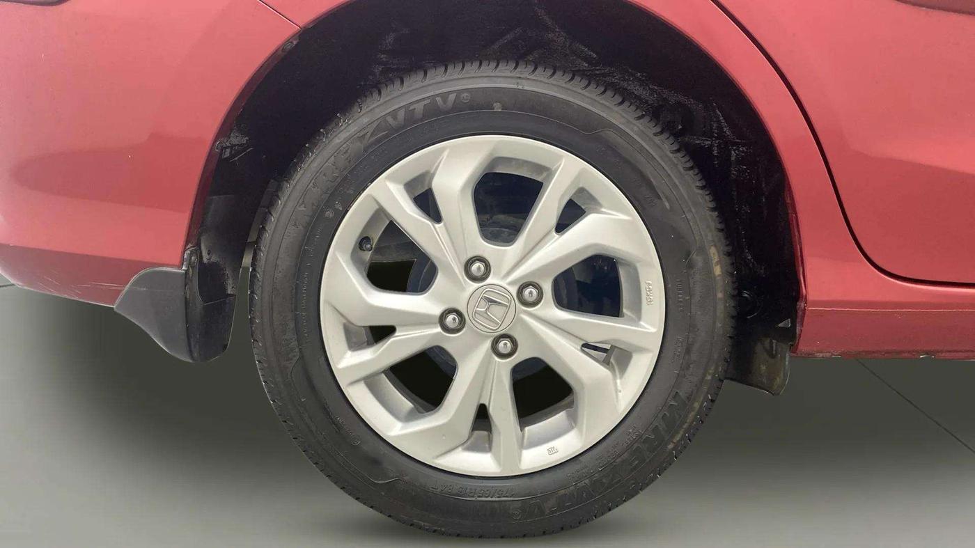 2019 Honda Amaze 1.2L I-VTEC V, Petrol, Manual, 6,589 km, Right Rear Wheel