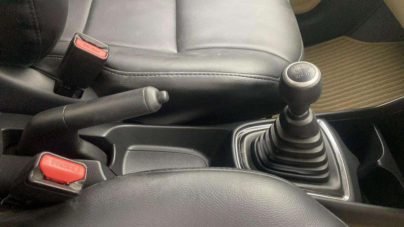 2019 Honda Amaze 1.2L I-VTEC V, Petrol, Manual, 6,589 km, Gear Lever