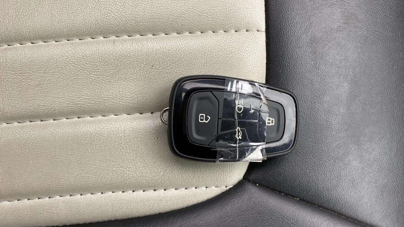2021 Tata NEXON XZ PLUS PETROL, Petrol, Manual, 50,038 km, Key Close Up