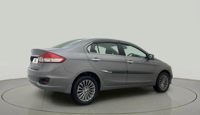 2016 Maruti Ciaz ZXI+, Petrol, Manual, 83,606 km, Right Back Diagonal