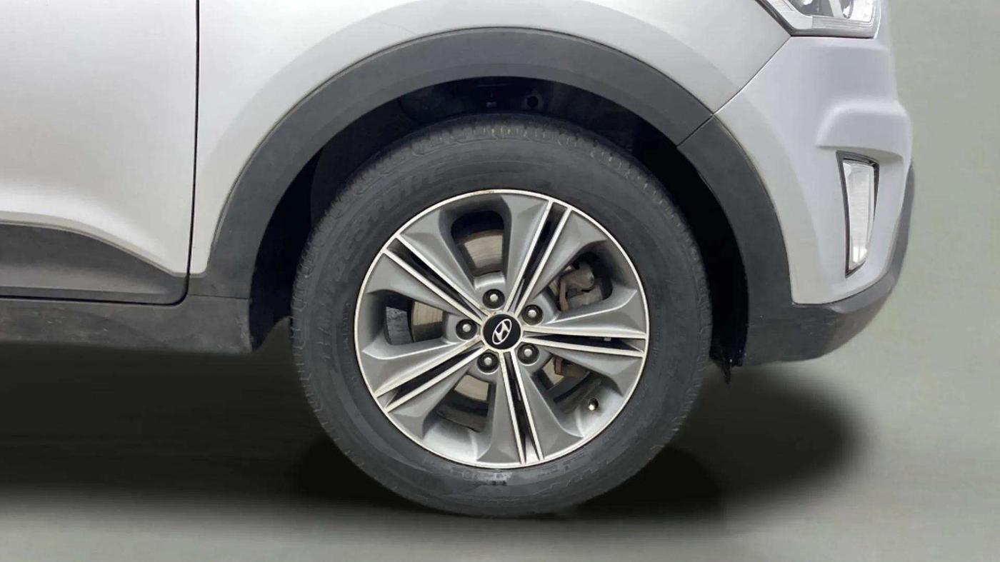 2017 Hyundai Creta SX PLUS AT 1.6 PETROL, Petrol, Automatic, 71,916 km, Left Front Wheel