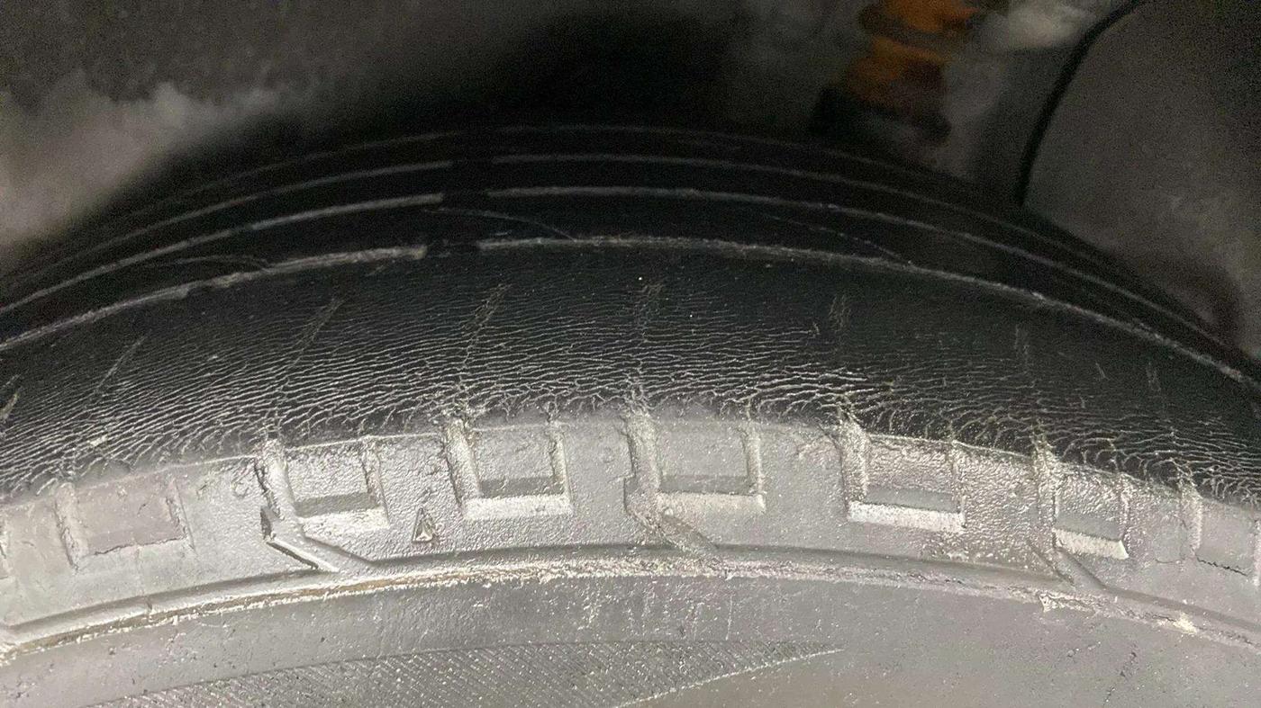 2017 Hyundai Creta SX PLUS AT 1.6 PETROL, Petrol, Automatic, 71,916 km, Left Rear Tyre Tread