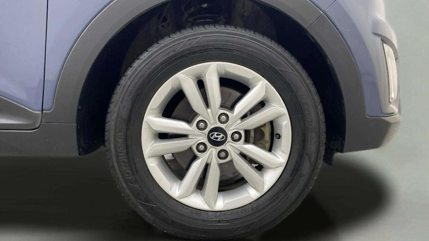 2015 Hyundai Creta SX PLUS AT 1.6 DIESEL, Diesel, Automatic, 56,811 km, Right Front Wheel