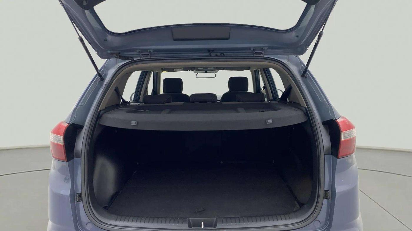 2015 Hyundai Creta SX PLUS AT 1.6 DIESEL, Diesel, Automatic, 56,811 km, Boot Inside