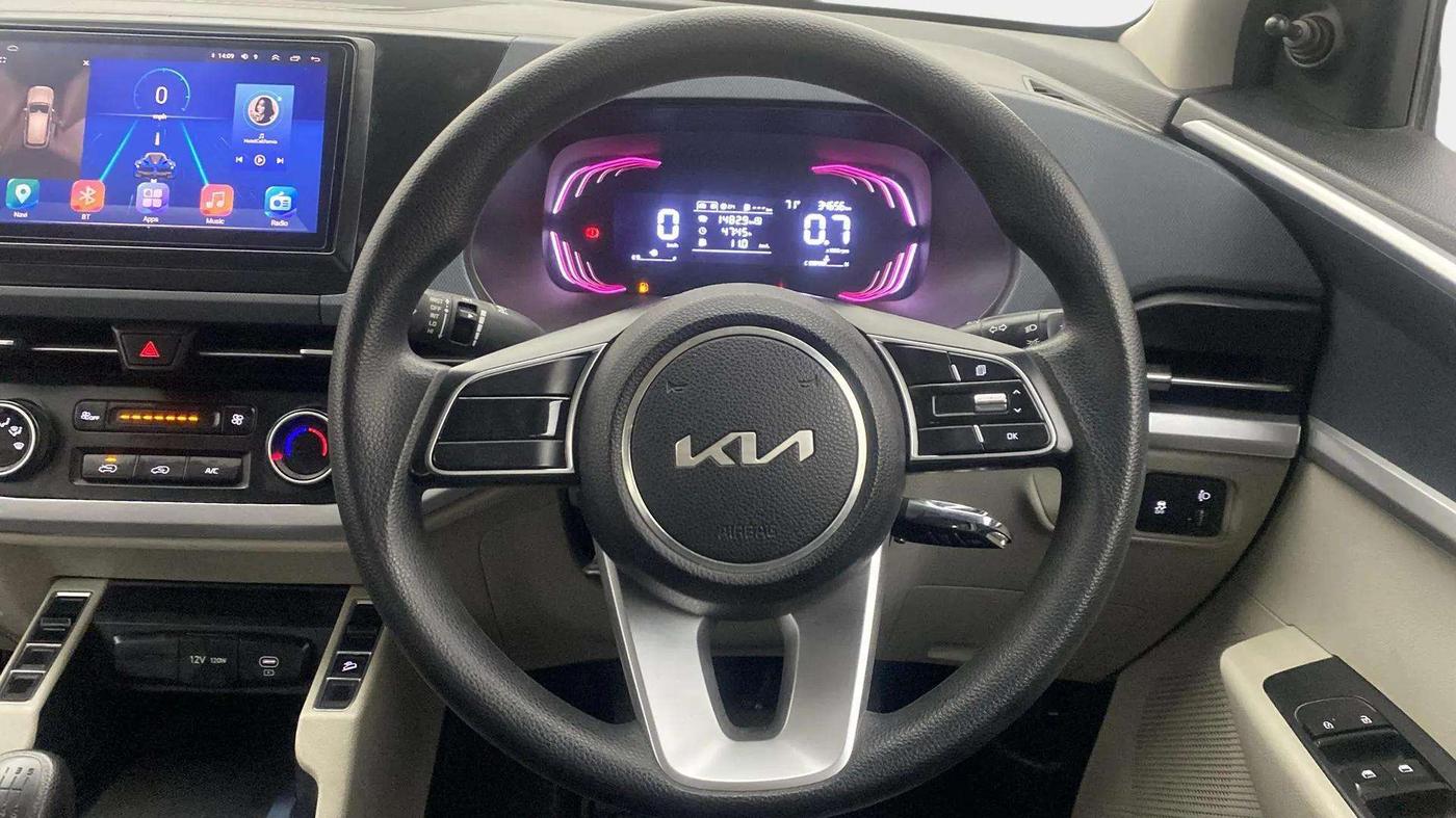 2022 KIA CARENS PREMIUM 1.4 PETROL 7 STR, Petrol, Manual, 35,751 km, Steering Wheel Close Up
