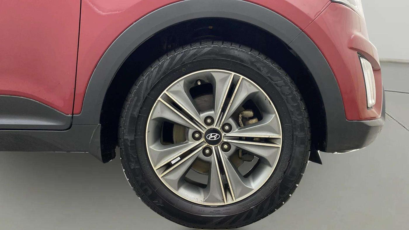2017 Hyundai Creta SX PLUS AT 1.6 PETROL, Petrol, Automatic, 48,770 km, Right Front Wheel