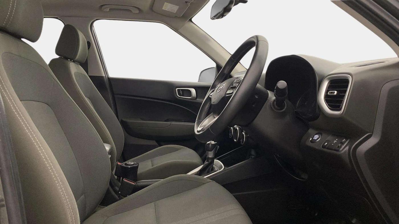 2020 Hyundai VENUE SX PLUS 1.0 TURBO DCT, Petrol, Automatic, 36,684 km, Right Side Front Door Cabin