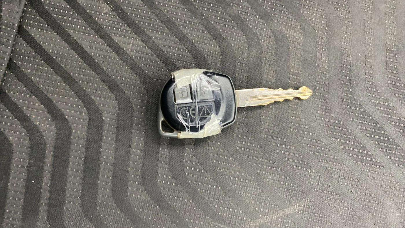 2018 Maruti Swift VXI, Petrol, Manual, 50,365 km, Key Close Up