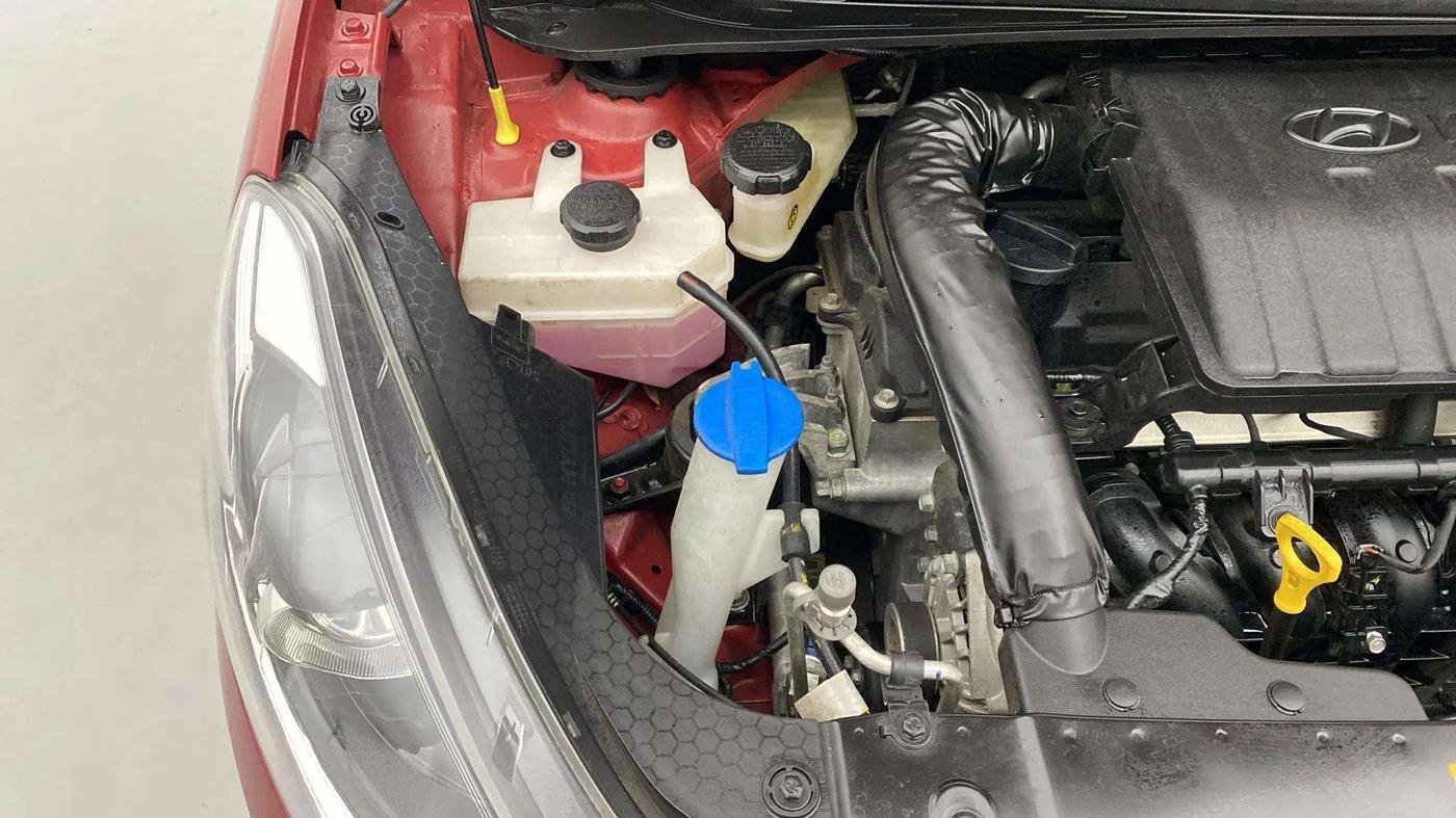 2021 Hyundai GRAND I10 NIOS SPORTZ AMT 1.2 KAPPA VTVT, Petrol, Automatic, 26,727 km, Engine View - Right