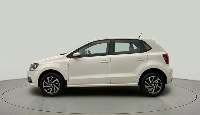 2017 Volkswagen Polo COMFORTLINE 1.2L, Petrol, Manual, 41,527 km, Left Side