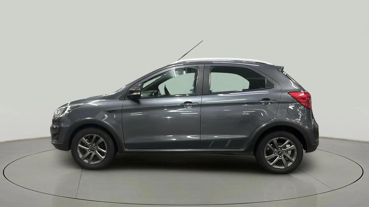 2018 Ford FREESTYLE TITANIUM 1.2 PETROL, Petrol, Manual, 56,547 km, Left Side