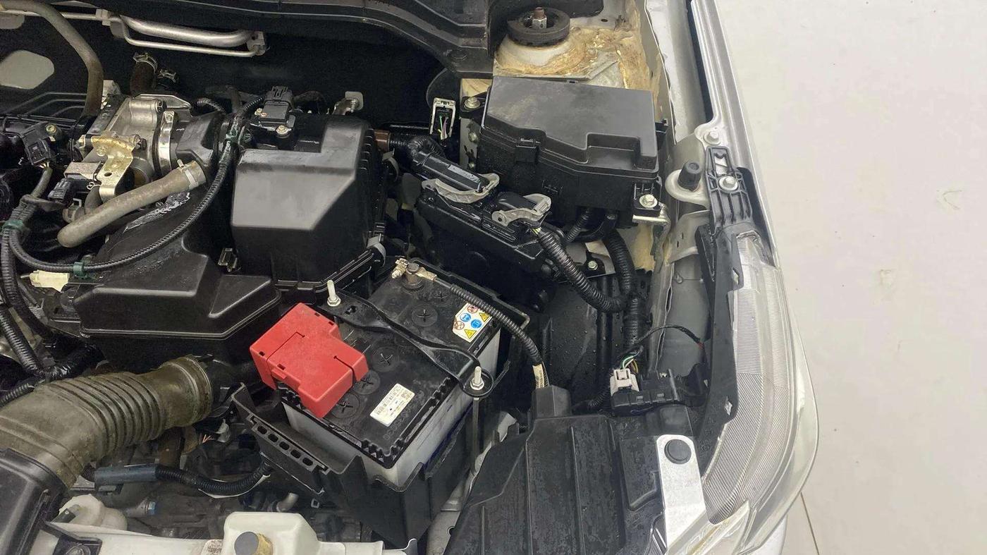 2023 Honda Amaze 1.2L I-VTEC VX CVT, Petrol, Automatic, 2,122 km, Engine View - Left