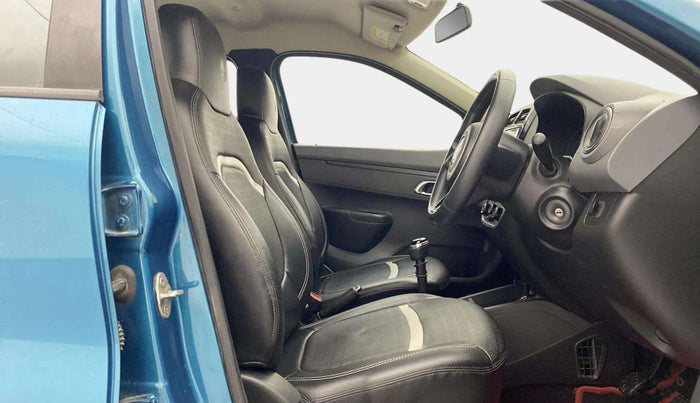 2019 Renault Kwid RXT 1.0 (O), Petrol, Manual, 28,796 km, Right Side Front Door Cabin