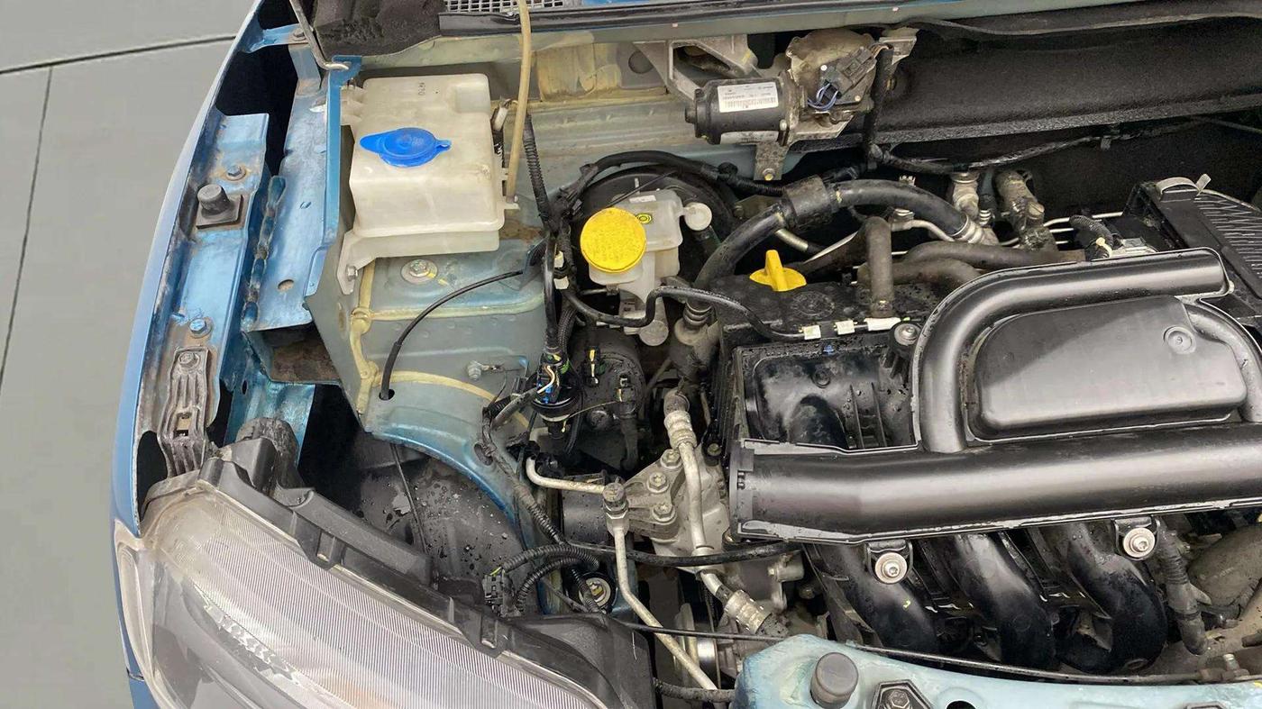 2019 Renault Kwid RXT 1.0 (O), Petrol, Manual, 28,991 km, Engine View - Right
