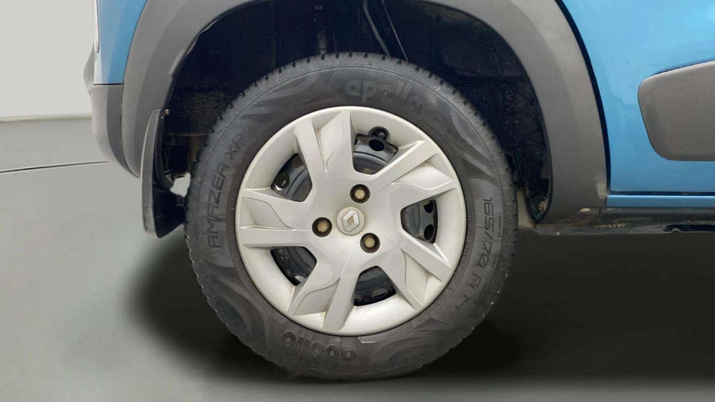 2019 Renault Kwid RXT 1.0 (O), Petrol, Manual, 28,991 km, Right Rear Wheel