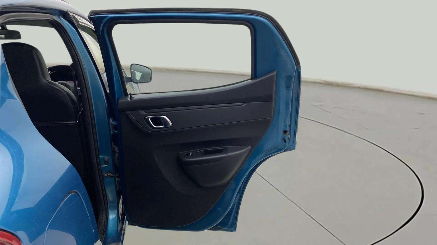 2019 Renault Kwid RXT 1.0 (O), Petrol, Manual, 28,991 km, RHS Rear Door