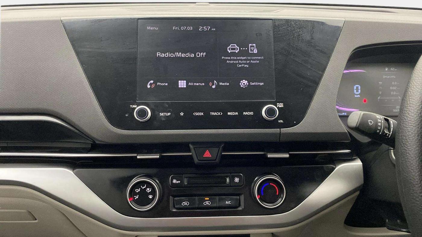 2022 KIA CARENS PRESTIGE 1.5 PETROL 7 STR, Petrol, Manual, 5,639 km, Air Conditioner
