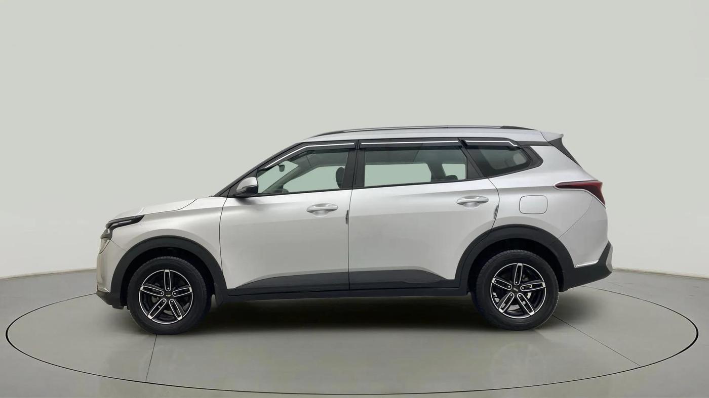 2022 KIA CARENS PRESTIGE 1.5 PETROL 7 STR, Petrol, Manual, 5,639 km, Left Side