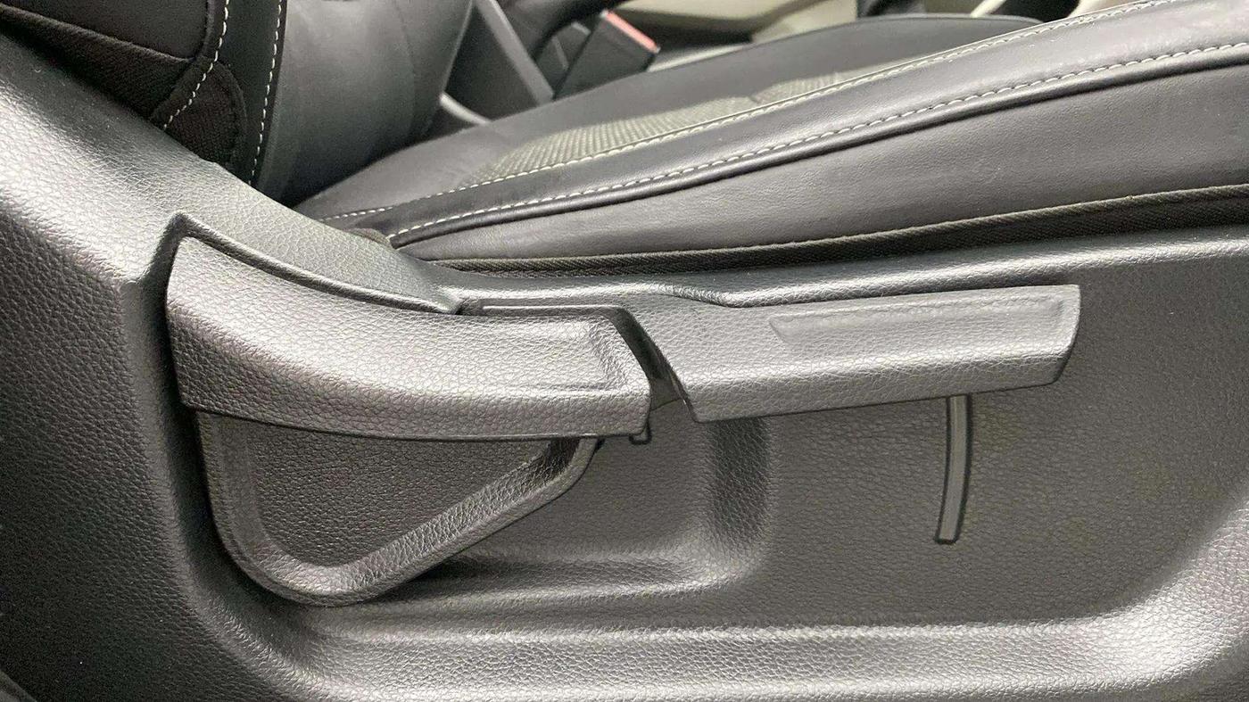 2022 KIA CARENS PRESTIGE 1.5 PETROL 7 STR, Petrol, Manual, 5,639 km, Driver Side Adjustment Panel