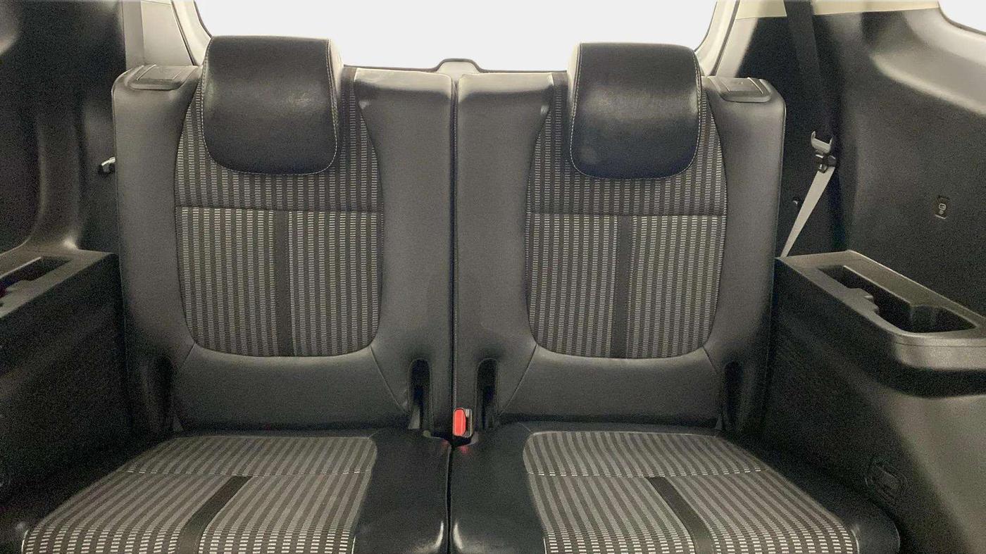 2022 KIA CARENS PRESTIGE 1.5 PETROL 7 STR, Petrol, Manual, 5,639 km, Third Seat Row ( optional )