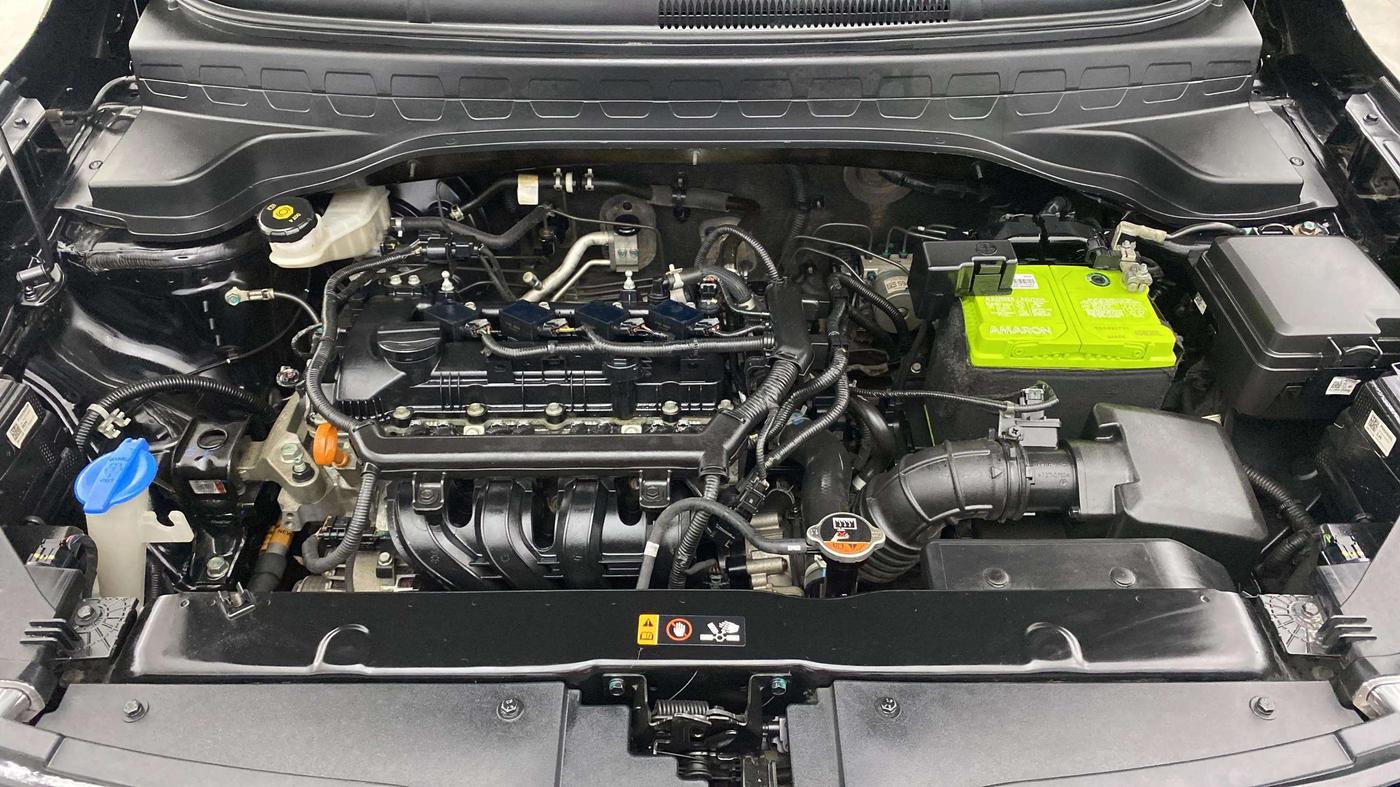 2020 KIA SONET HTK PLUS 1.2, Petrol, Manual, 34,376 km, Engine View