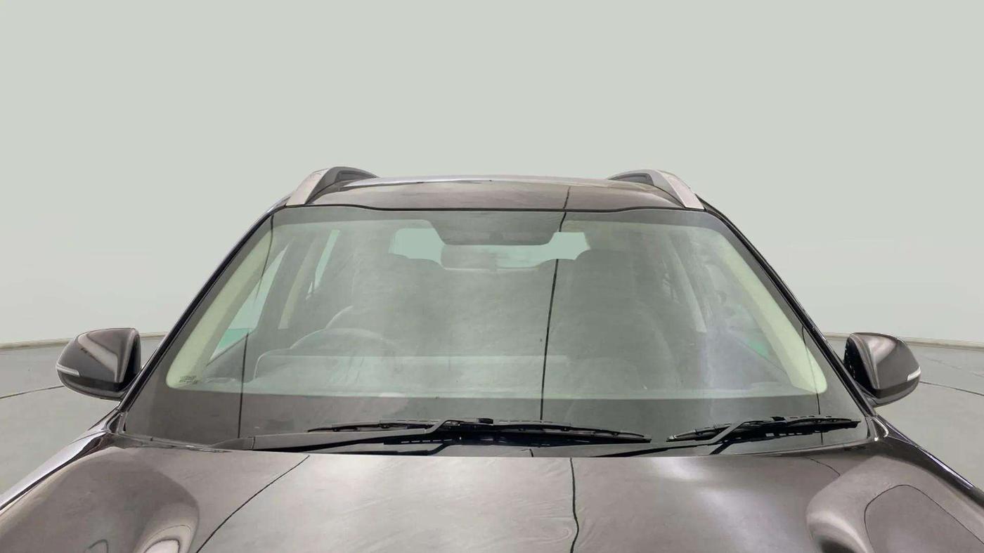 2020 KIA SONET HTK PLUS 1.2, Petrol, Manual, 34,376 km, Front Windshield