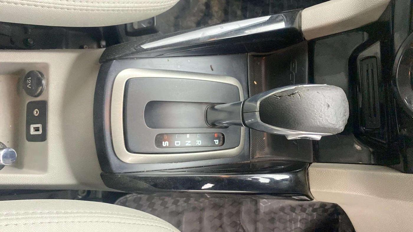 2017 Ford Ecosport TITANIUM 1.5L PETROL AT, Petrol, Automatic, 89,203 km, Gear Lever