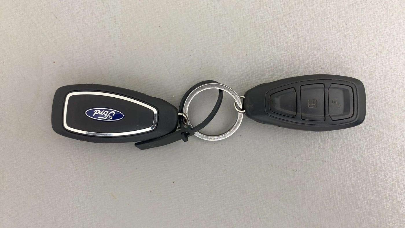 2017 Ford Ecosport TITANIUM 1.5L PETROL AT, Petrol, Automatic, 89,203 km, Key Close Up