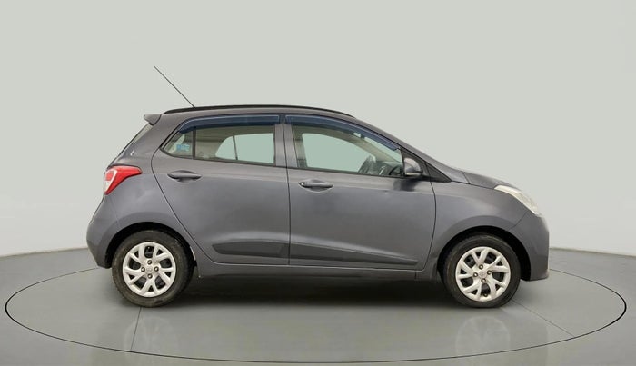 2018 Hyundai Grand i10 SPORTZ 1.2 KAPPA VTVT, Petrol, Manual, 36,209 km, Right Side View