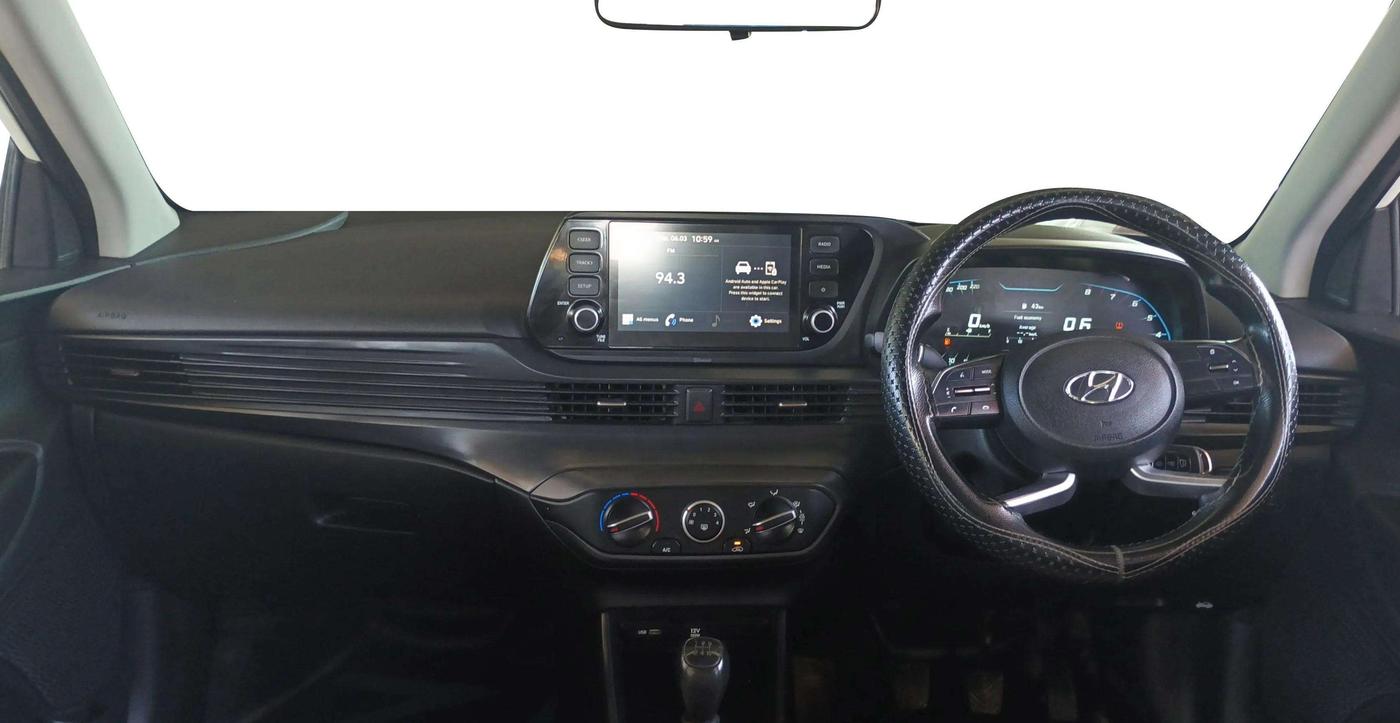 2021 Hyundai NEW I20 SPORTZ 1.2 MT, Petrol, Manual, 72,226 km, Dashboard