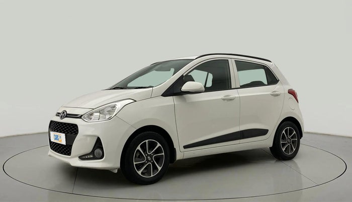 2017 Hyundai Grand i10 SPORTZ (O) AT 1.2 KAPPA VTVT, CNG, Automatic, 32,603 km, Left Front Diagonal