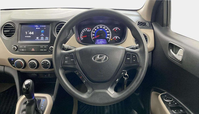 2017 Hyundai Grand i10 SPORTZ (O) AT 1.2 KAPPA VTVT, CNG, Automatic, 32,603 km, Steering Wheel Close Up