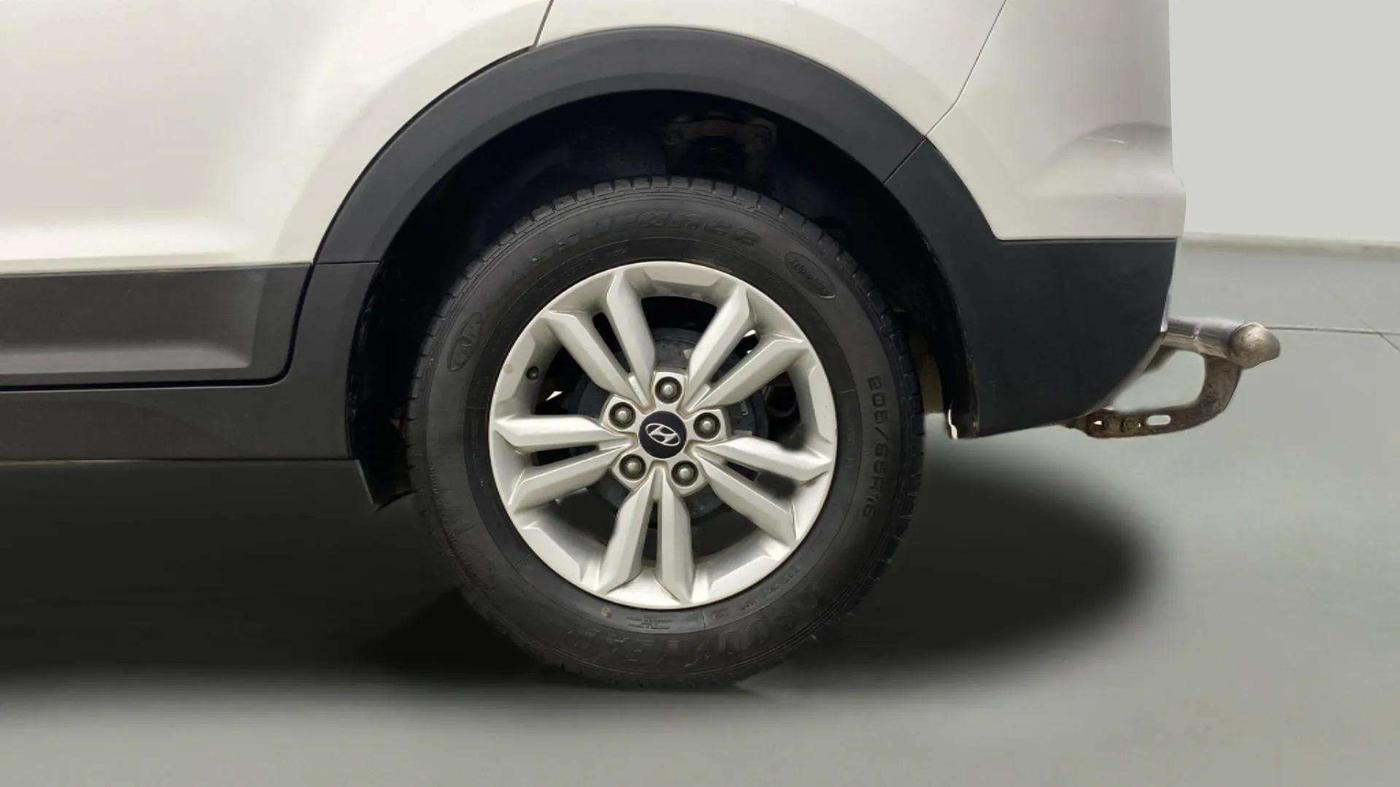 2016 Hyundai Creta SX PLUS 1.6 PETROL, Petrol, Manual, 70,844 km, Left Rear Wheel