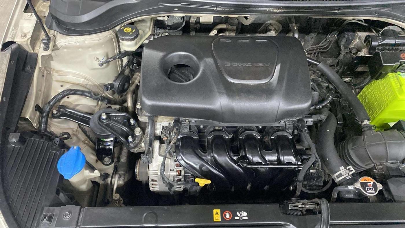 2018 Hyundai Verna 1.6 VTVT SX (O) AT, Petrol, Automatic, 77,121 km, Engine View - Right