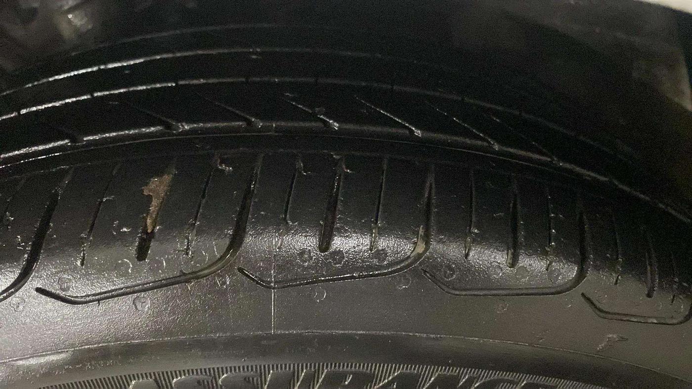 2018 Hyundai Verna 1.6 VTVT SX (O) AT, Petrol, Automatic, 77,121 km, Right Front Tyre Tread