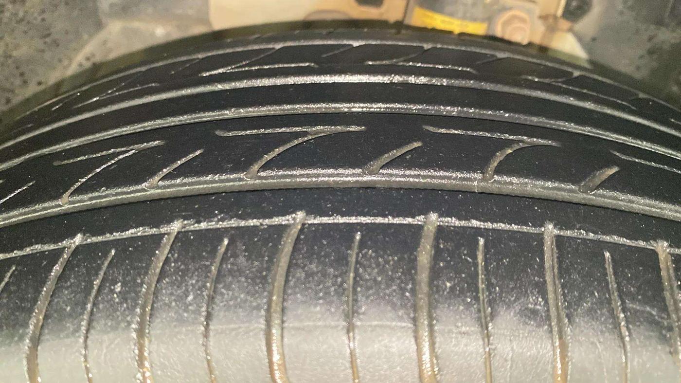 2020 Ford Ecosport TITANIUM 1.5L PETROL AT, Petrol, Automatic, 38,185 km, Left Front Tyre Tread