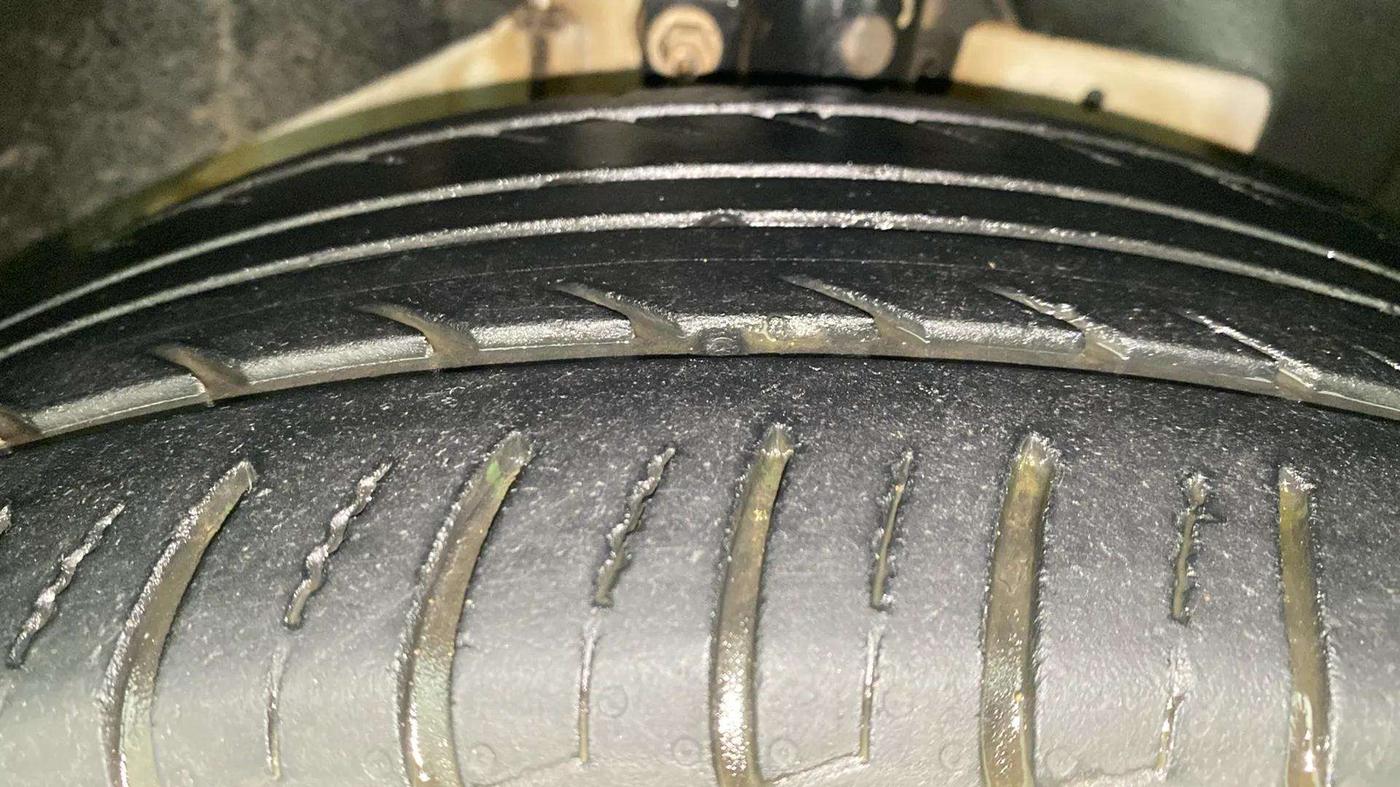 2020 Ford Ecosport TITANIUM 1.5L PETROL AT, Petrol, Automatic, 38,185 km, Right Front Tyre Tread