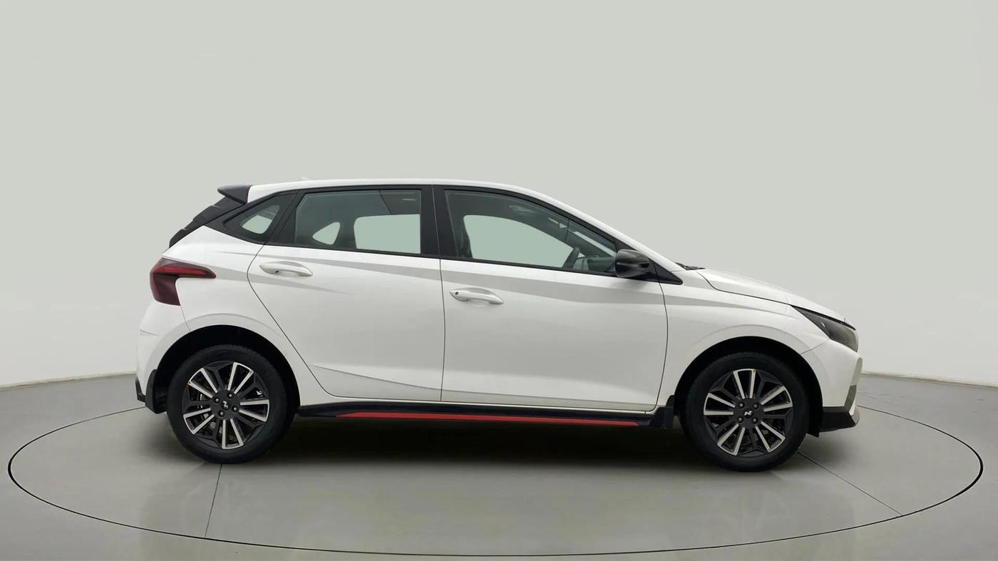 2022 Hyundai NEW I20 N LINE N6 1.0 TURBO GDI IMT, Petrol, Manual, 18,057 km, Right Side View
